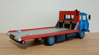 Odtahovka Saviem SG2 (Avia) - 1:18 - 4