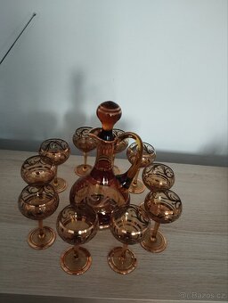 Prodám ručně foukané, broušené a malované skleněné soupravy. - 4