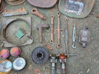 Nabízím dily na Zetor 25 A K - 4