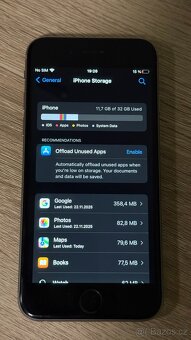 Apple iPhone 6s 32 GB Vesmírně šedá - 4