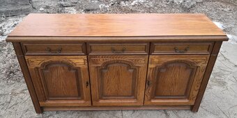 Masivní rustikální komoda - 4