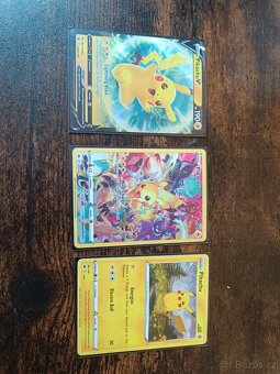3 Pikachu Pokémony - 4