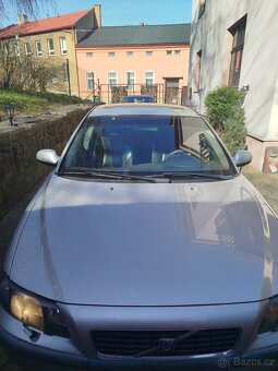 volvo  s60,v70 d5 - 4