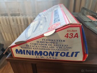 Řezačka obkladů a dlaždic MINIMONTOLIT 43A - 4