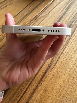 iPhone 13 128 GB Starlight - 4