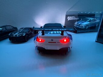 Kovový model 1:32 BMW M6 GT3, jako nový - 4