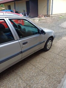 Citroën saxo - 4