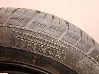 Kolo / disk a pneumatika Pirelli 195 / 65 / R15 - 4