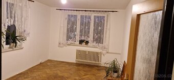 Družstevní podíl–byt 3+1 s balkonem, Chodov u Karlových Var - 4