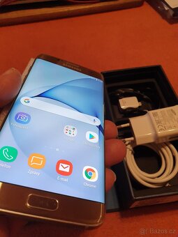 Samsung Galaxy S7 EDGE s velkým příslušenstvím - 4