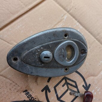 Jawa perak spinacka s klíčem - 4