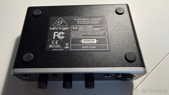 Behringer UMC22 U-Phoria USB zvuková karta - 4