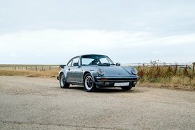Porsche 911 Carrera 3,2 - 4