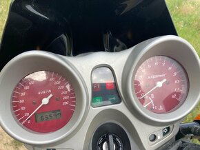 Honda X11 - 4