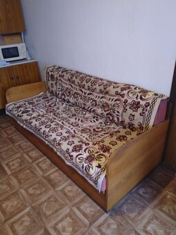 2 masivní gauče za odvoz - 4