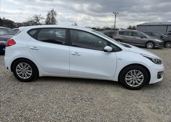 Kia Cee´d 1,4 +LPG 1.MAJITEL ČR, DPH lpg + benzín manuál - 4