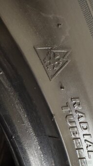 Zimní pneu 235/45/18 Hankook (2ks) - 4