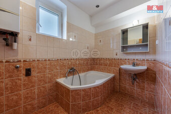 Pronájem bytu 3+1, 100 m², Karlovy Vary, ul. Závodní - 4