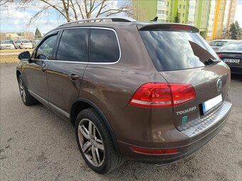 VW Touareg V8 4.2 TDI - možná výměna - 4