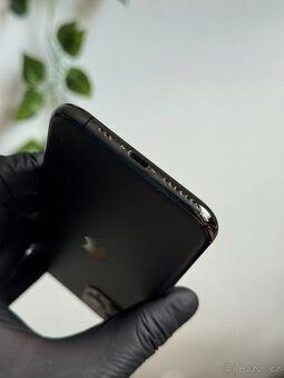 iPhone 11 Pro 64GB - 100% baterie - 4