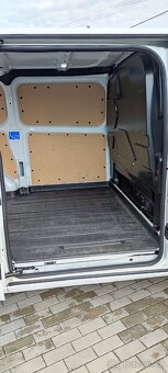Prodej Ford Custom 5/2020 najeto 198 tis.km - 4
