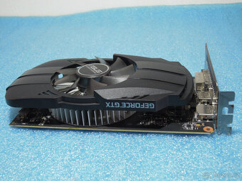 Herní grafika ASUS PH GeForce GTX 1050TI 4GDDR5 - 4