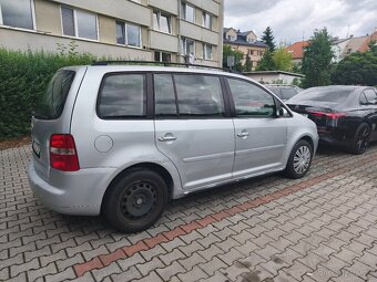 Touran 1.9 77Kw 2004 - 4