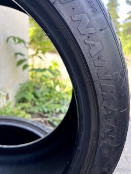 Letni dvě pneu Nankang 235/40 R17 dot 23
 - 4