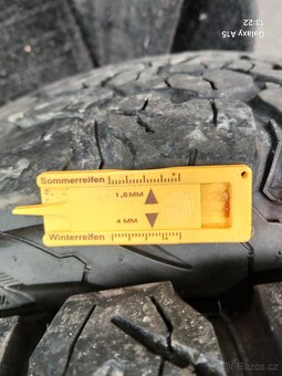 BFGoodrich 225/65/17 - 4