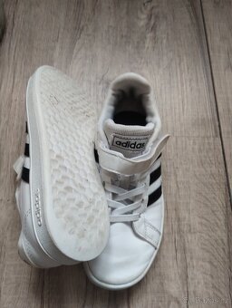 Boty vel.32 a 33. Adidas, Superfit, Trollkids, Loap - 4
