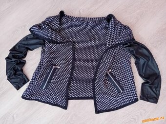 DÁMSKÝ MOC HEZKÝ SVETŘÍK - vel.XL - 4