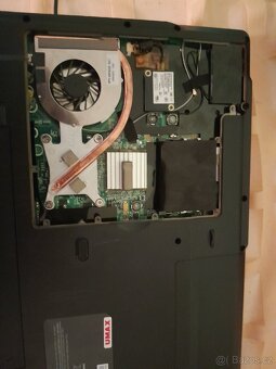Notebook umax - 4