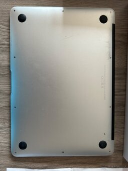 MacBook Air 13" i5 DC 128GB SSD/Intel+nová baterie - 4