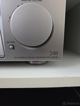 AV receiveru Sony STR-DE585 - 4