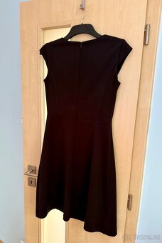 Dám. černé večerní šaty S.Oliver, nové, vel. 36, sleva. - 4