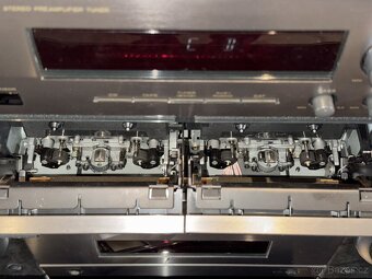 Hitachi HiFi věž s ovladačem - 4