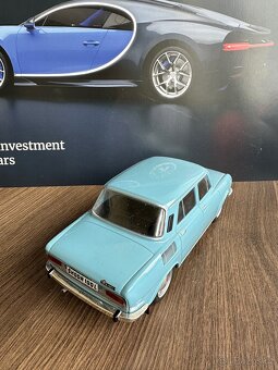 Škoda 100 L model 1:24 - 4