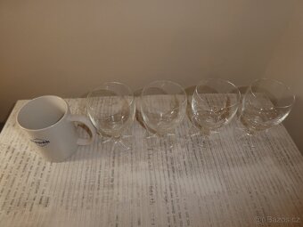 Skleničky a hrnek do kuchyně - 4