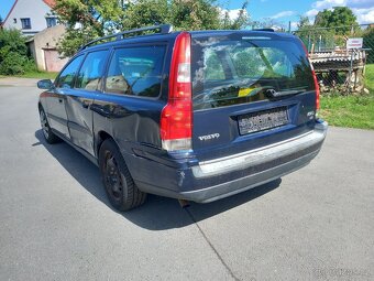 Volvo V70 2.4D 120kw rv 9/2003 bez DPF - 4