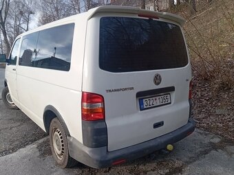 VW T5 transporter 9 míst - 4