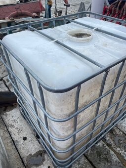 Nádrž na vodu ibc - 4