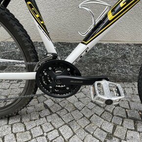 Horské kolo GT Aggressor 2.0 black - 4
