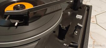 Gramofon se zesilovačem Dual P53 - 4