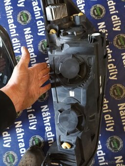 Přední světla LED černé Ford Focus MK5 - 4