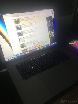 MacBook Pro 15 (2016) - 4