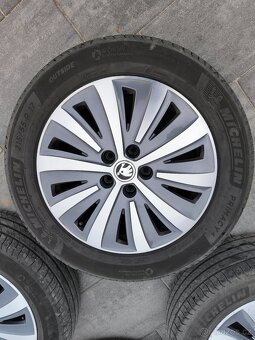 ALU kola Škoda Superb 3 + letní pneu - 4