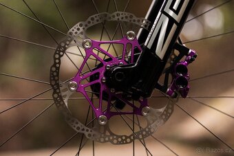 Prodám enduro kolo Evil Wreckoning v top stavu - 4