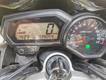 Yamaha FZ1N ABS, r.v. 2009 - 4