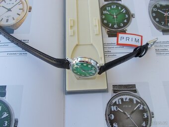 krasne zajimave chlapecke hodinky prim rok 1979 funkcni - 4