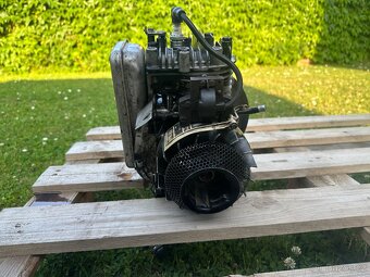 Briggs&Stratton motor - 4